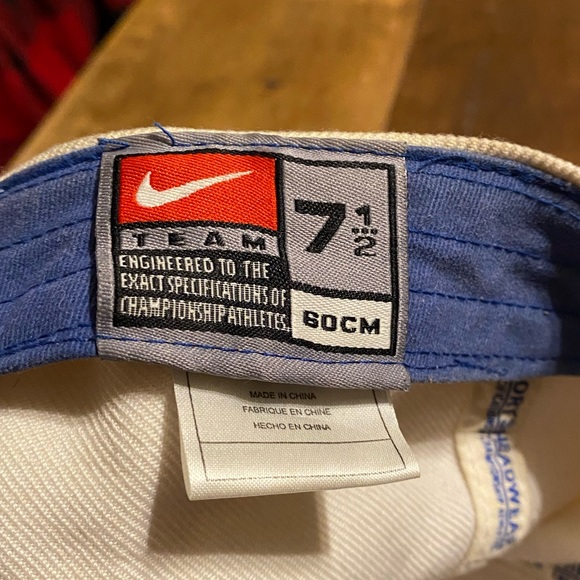 Florida Gators hat by Nike - Picture 5 of 7